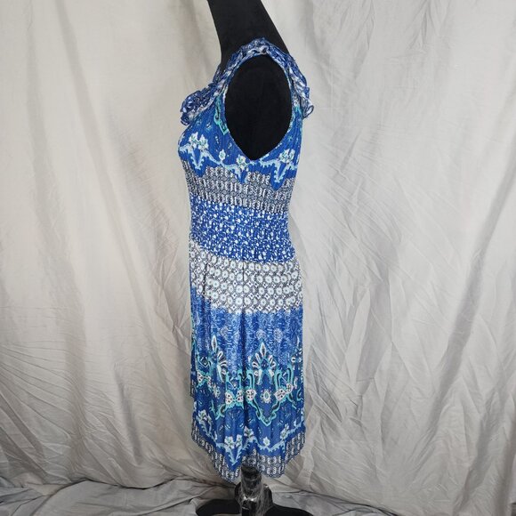 SUNNY LEIGH Size Small Blue Floral Sleeveless Pleated Rosette Ruffled Dress - Picture 4 of 10